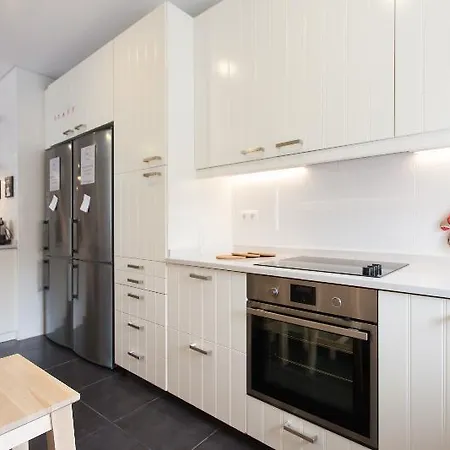 호스텔 Be & Estefania *