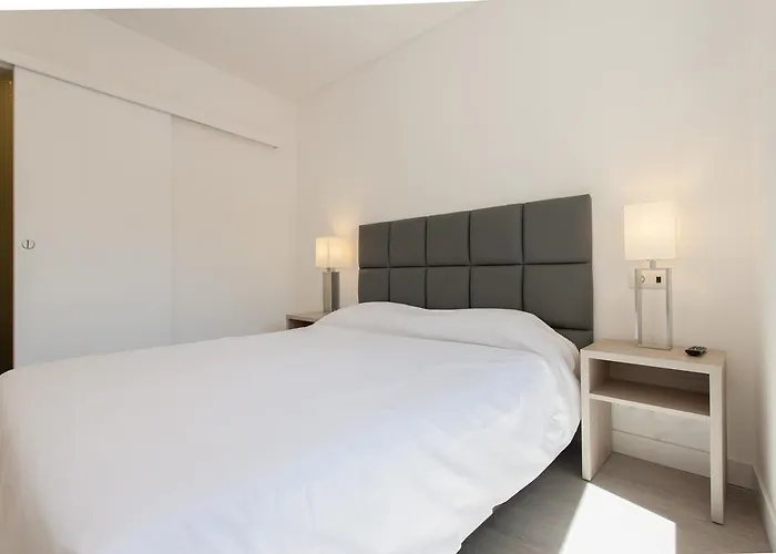 Hostel Be & Estefania