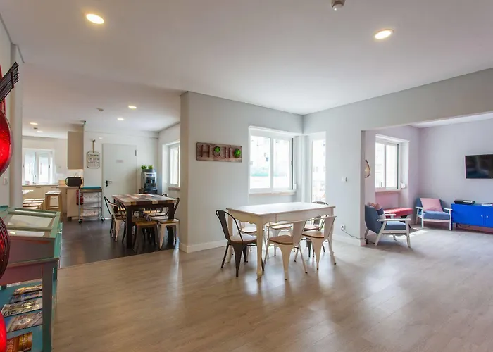 Be & Estefania Hostel *